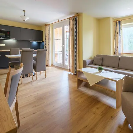 Schwabenhof Affittacamere 3*